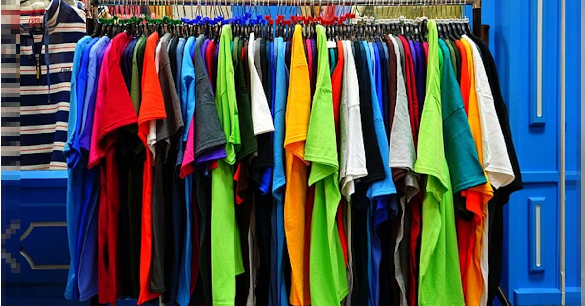 Cosa dice il colore dei tuoi vestiti sulla tua personalità? Abbiamo la risposta!