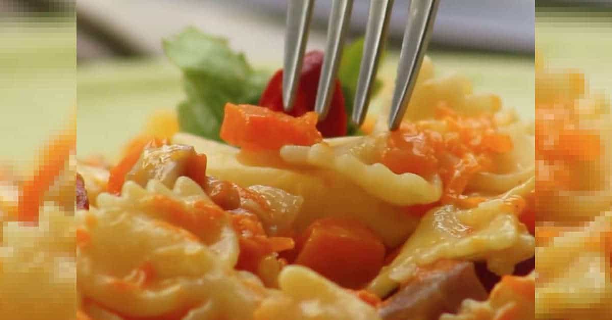 VIDEO Ricetta: Pasta con Salsa di Zucca, Taleggio e Speck