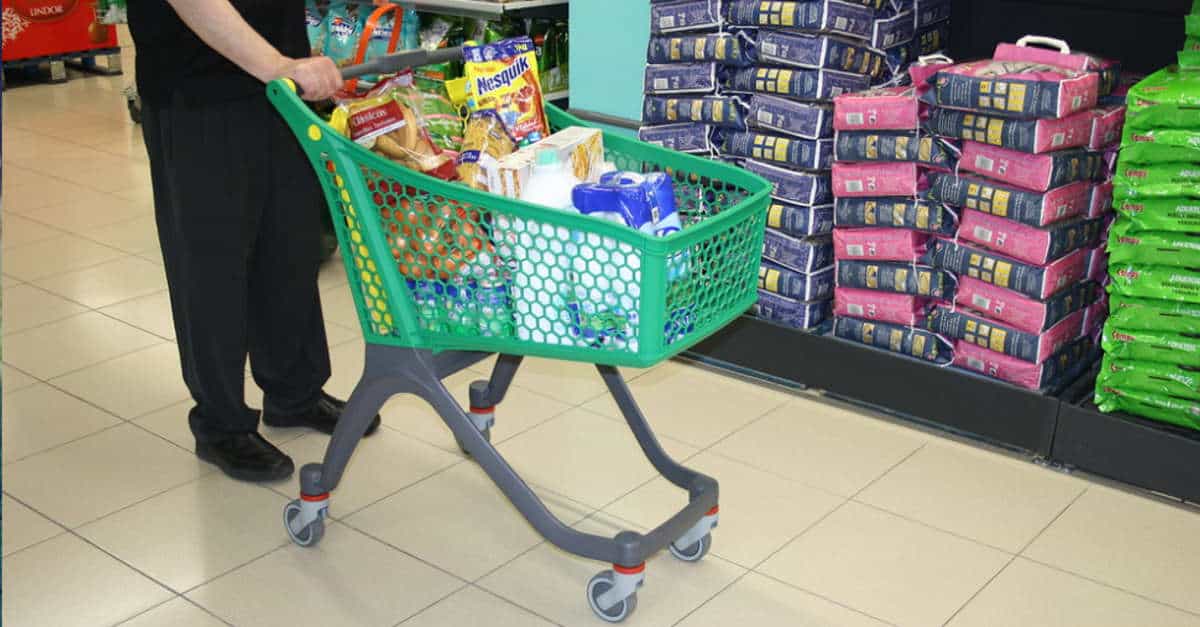 Impara a DISINFETTARE il carrello del supermercato in pochi secondi, non sarai stressato alla tua prossima visita!