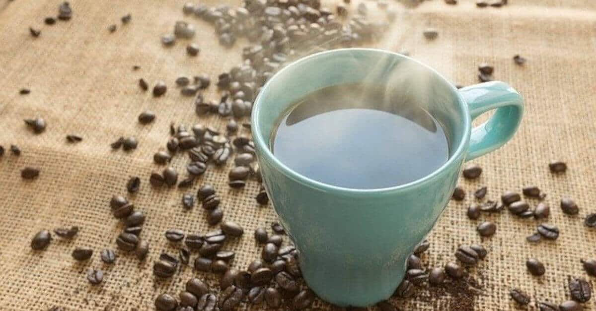 Le regole per gustare al meglio un caffè e capire se è di alta o bassa qualità