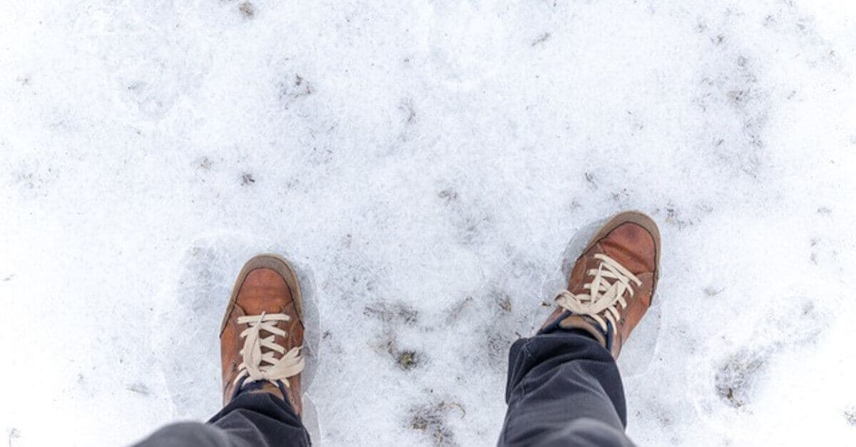 5 trucchetti per evitare di scivolare con le scarpe